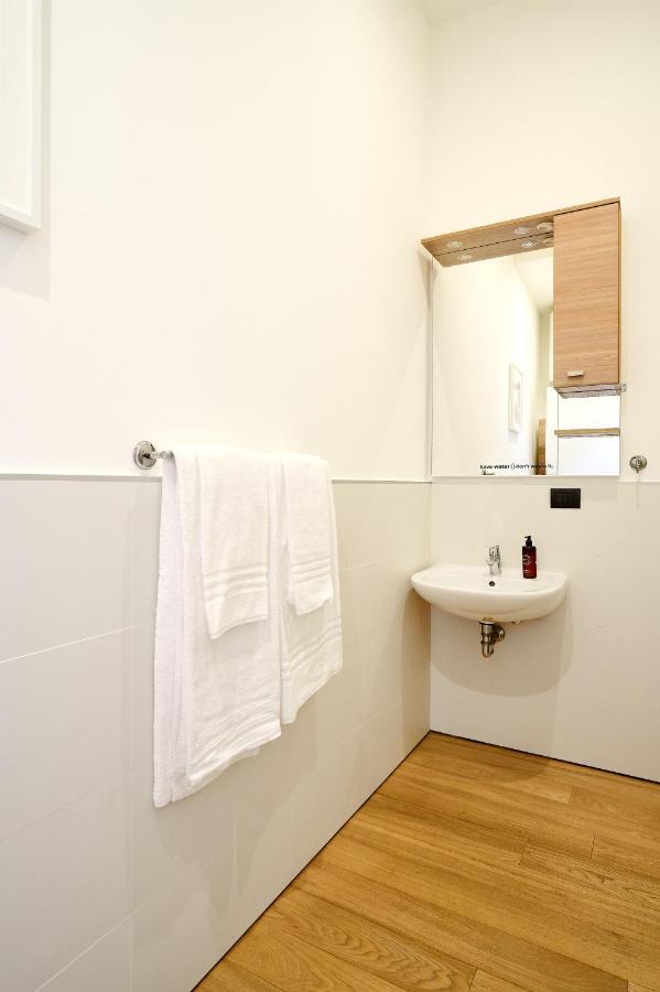 Relstay - S. Ambrogio - Charming And Modern 1Br Mediolan Zewnętrze zdjęcie