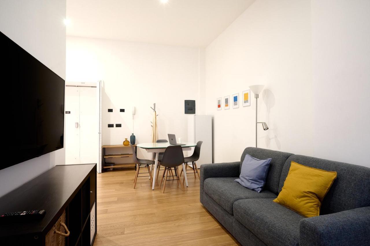 Relstay - S. Ambrogio - Charming And Modern 1Br Mediolan Zewnętrze zdjęcie